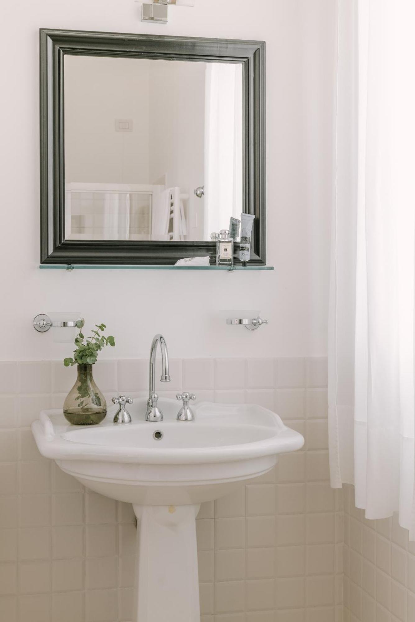 Standard Double Room,1652763687:JPEG